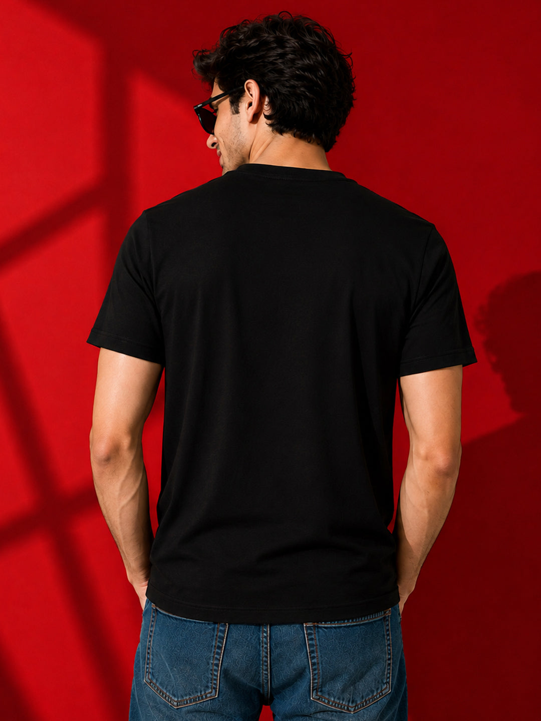 Leotude Men "Simple Things" Black T-Shirt