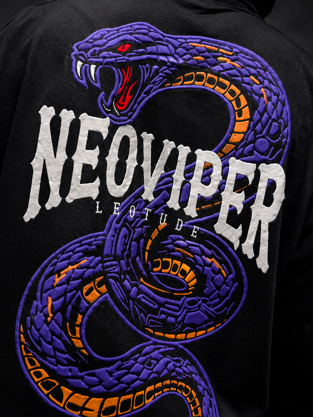 Leotude Men "Neoviper" Black Oversized T-Shirt