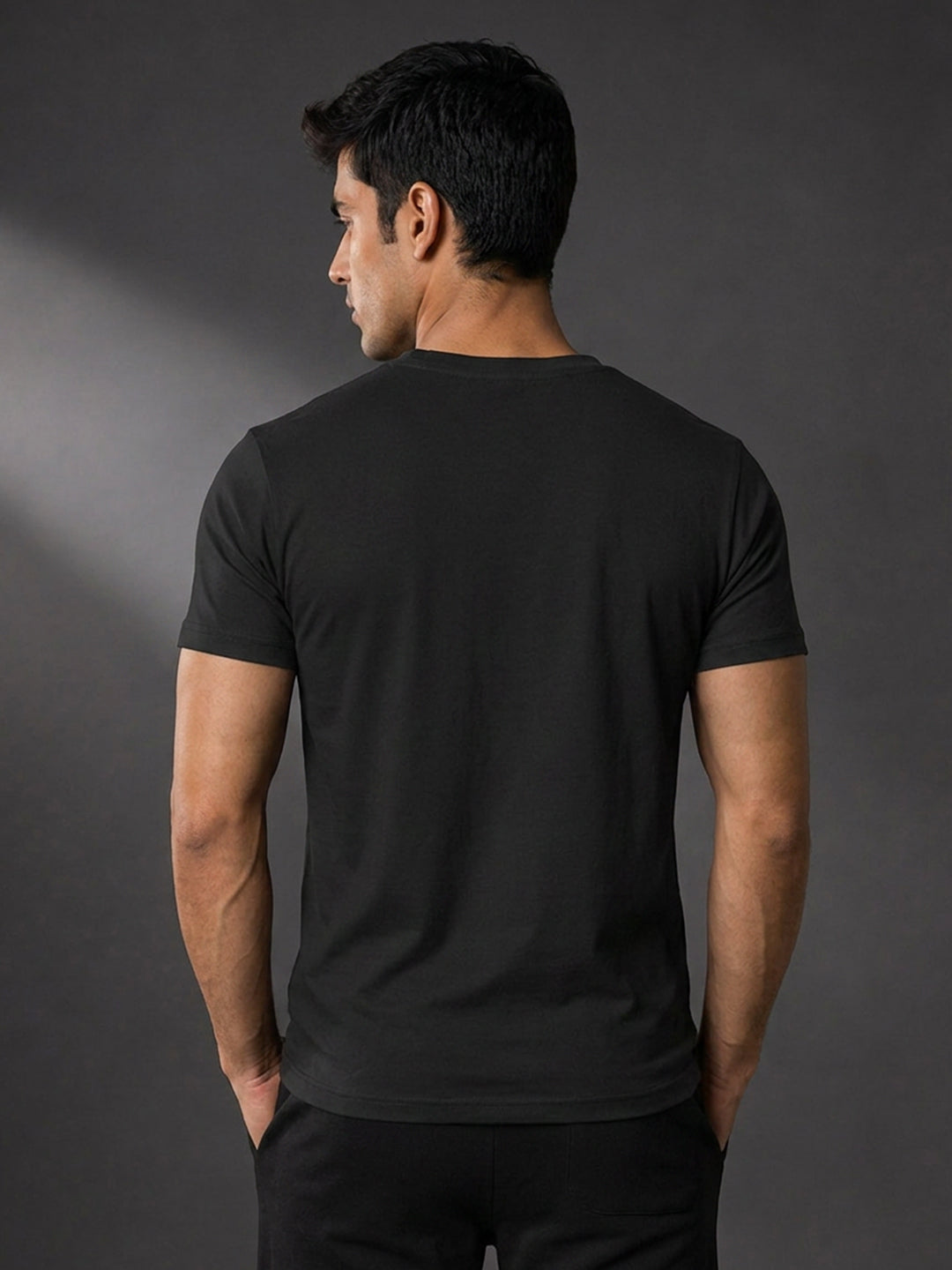 Leotude Black Dont Quit Printed Regular Fit Tshirt for Men